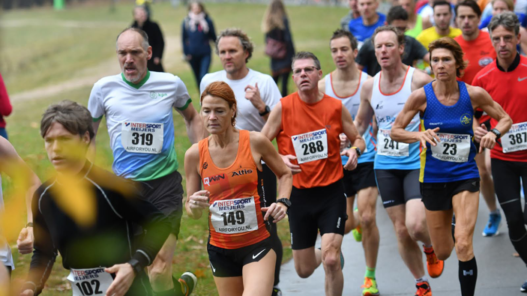 AG’85 actief bij Berenloop en Zandenplasloop