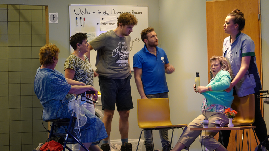 Toneelgroep Oese Volluk geeft benefietuitvoering voor Tour du ALS