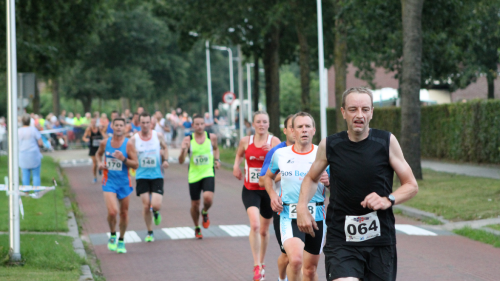 Hardlopen bij de 4 Mijl van Staphorst