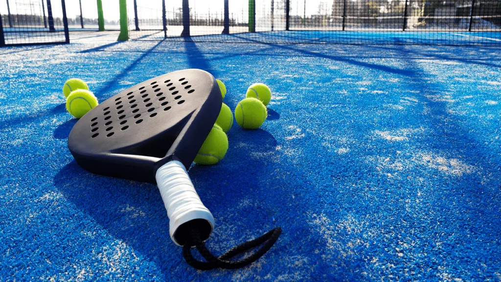 Staphorst krijgt padelbanen dankzij lokaal bedrijfsleven