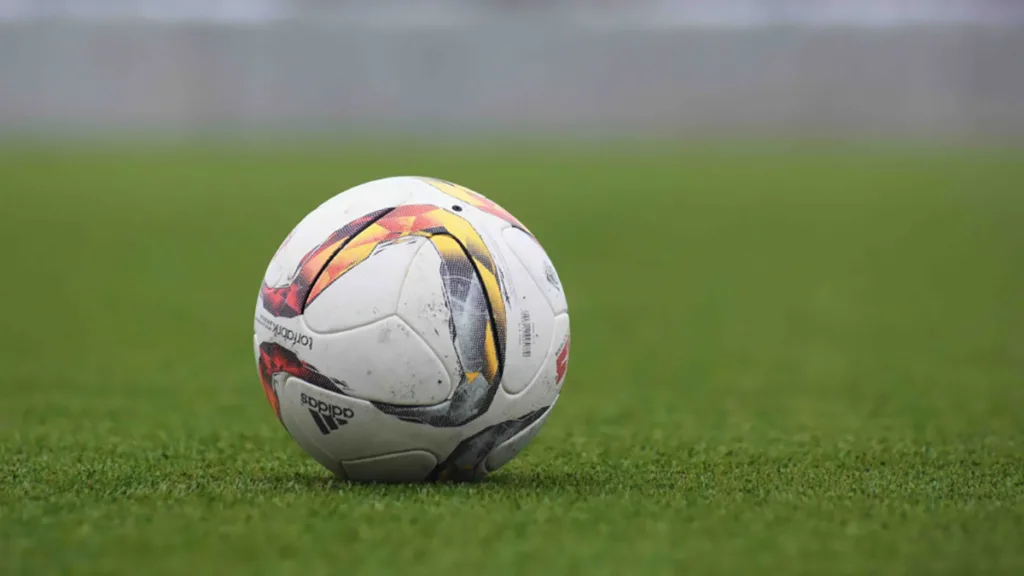 Staphorst zegeviert moeizaam tegen Flevo Boys in topduel