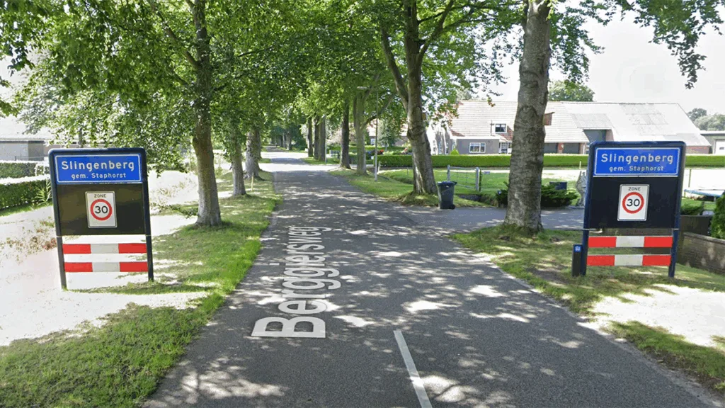 Verzet tegen woningbouwplannen in buurtschap Slingenberg Verzet tegen woningbouwplannen in buurtschap Slingenberg