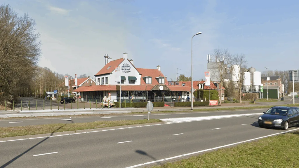 Ontwikkelaar sleept Staphorst voor de rechter om logiesgebouw