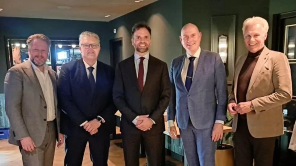 Staatssecretaris bezoekt Staphorst voor munitieopslag